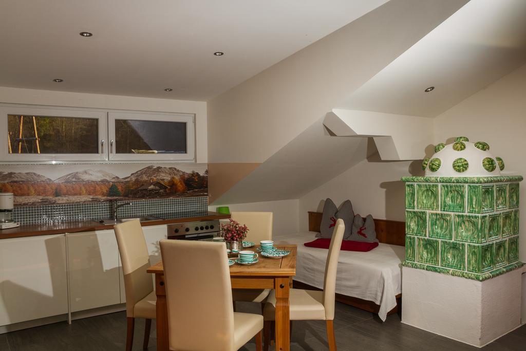 Haus Hirschpoint Otel Faistenau Oda fotoğraf